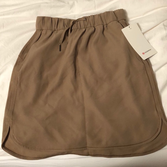 lululemon athletica Dresses & Skirts - Lulu lemon knee-length tan skirt